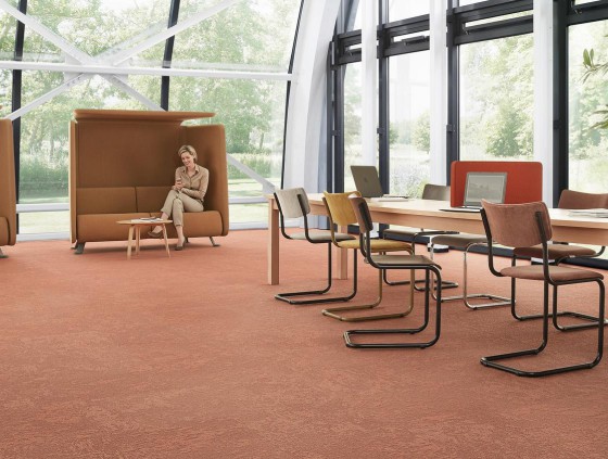 Duurzame tapijttegels voor uw kantoor